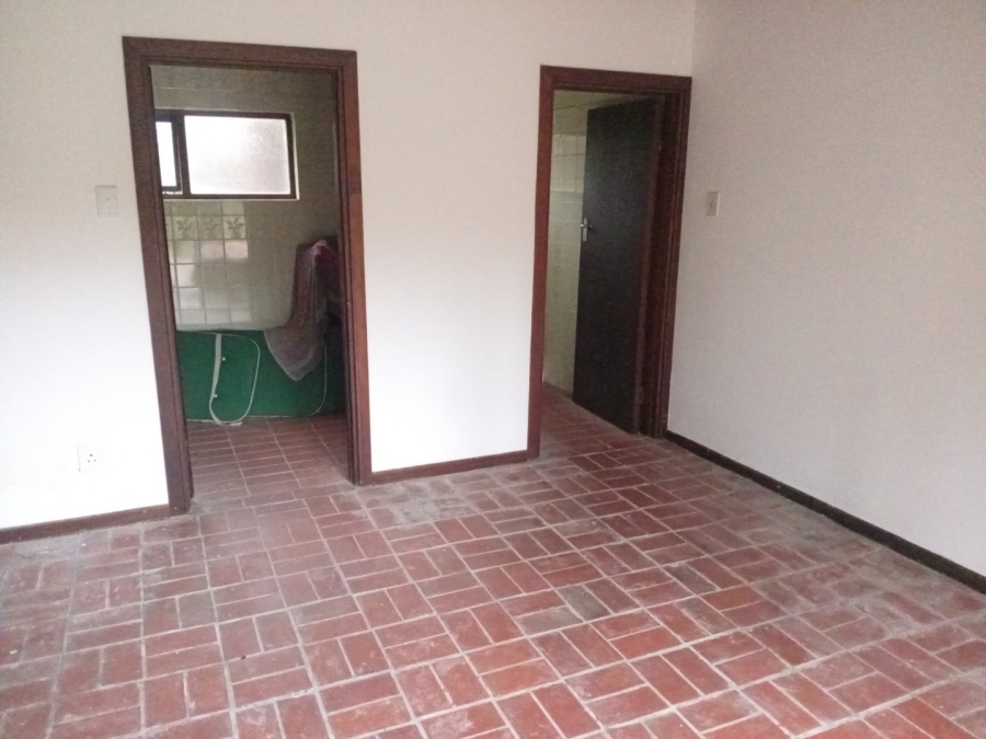 4 Bedroom Property for Sale in Gonubie Eastern Cape